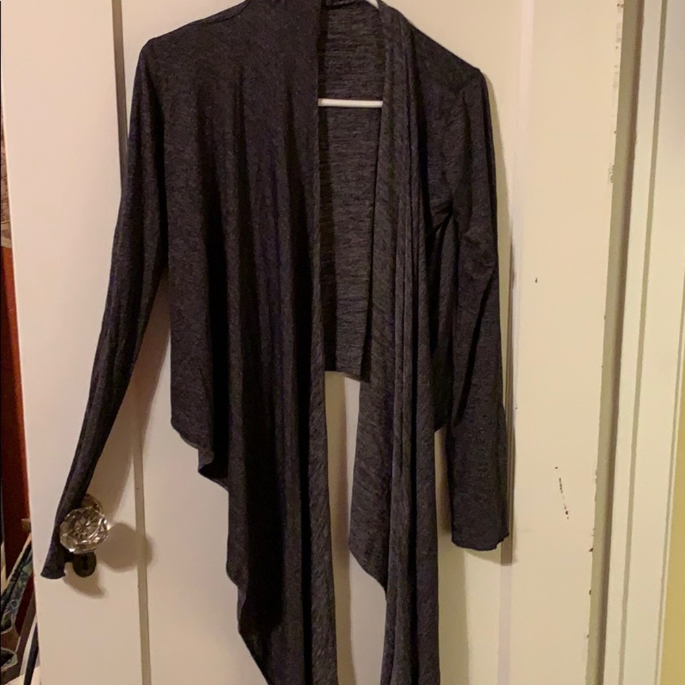Long sleeve flowy open top